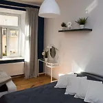 Easy Rent - Konopnicka 11, Centrum 24h Check-in Apartment Lublin