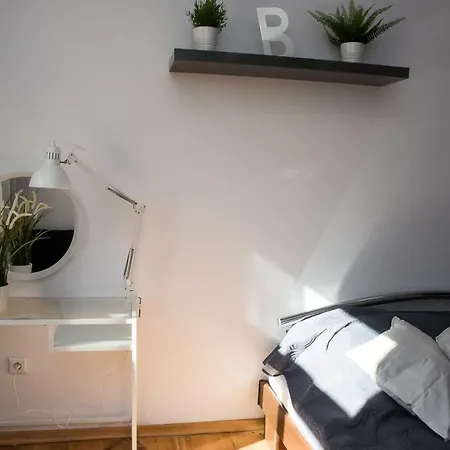 Apartmán Easy Rent - Konopnicka 11, Centrum 24h Check-in *